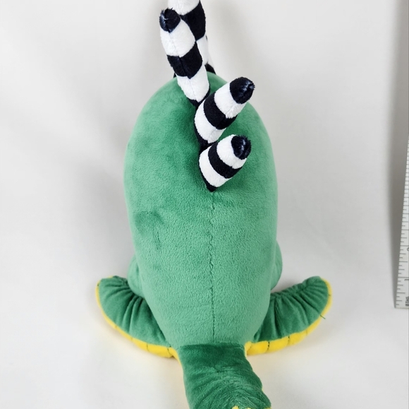 One Eyed Green Monster Plush - Picture 5 of 5